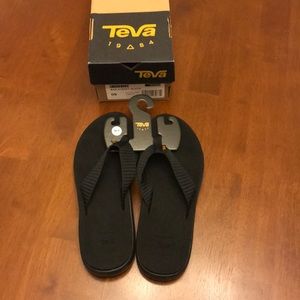 Teva Women’s Voya Blk Flipflop